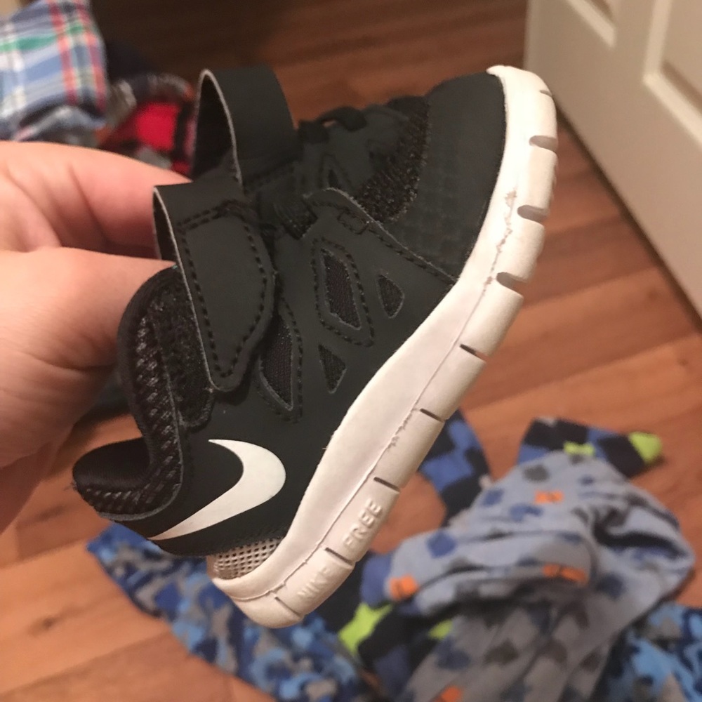 Baby boy shoe bundle size 4 and boots 5